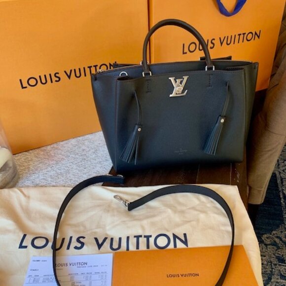 Loius Vuitton-Lockme Leather Noir Tote Handbag- BRAND NEW!! ABSOLUTELY GORGEOUS! - Picture 6 of 8